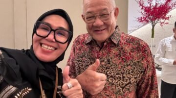 Dato Low Tuck Kwong Swafoto Andi Ina Bukan Sosok Sembarangan di Singapura